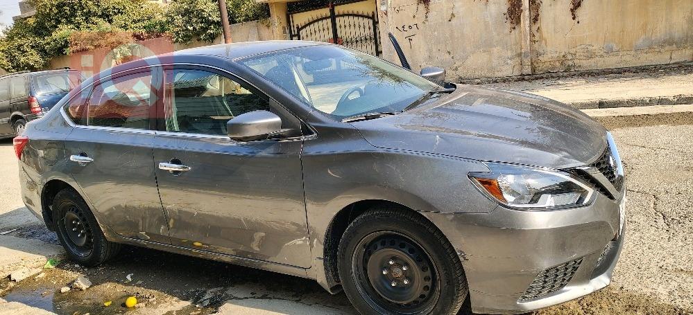 نیسان سێنترا